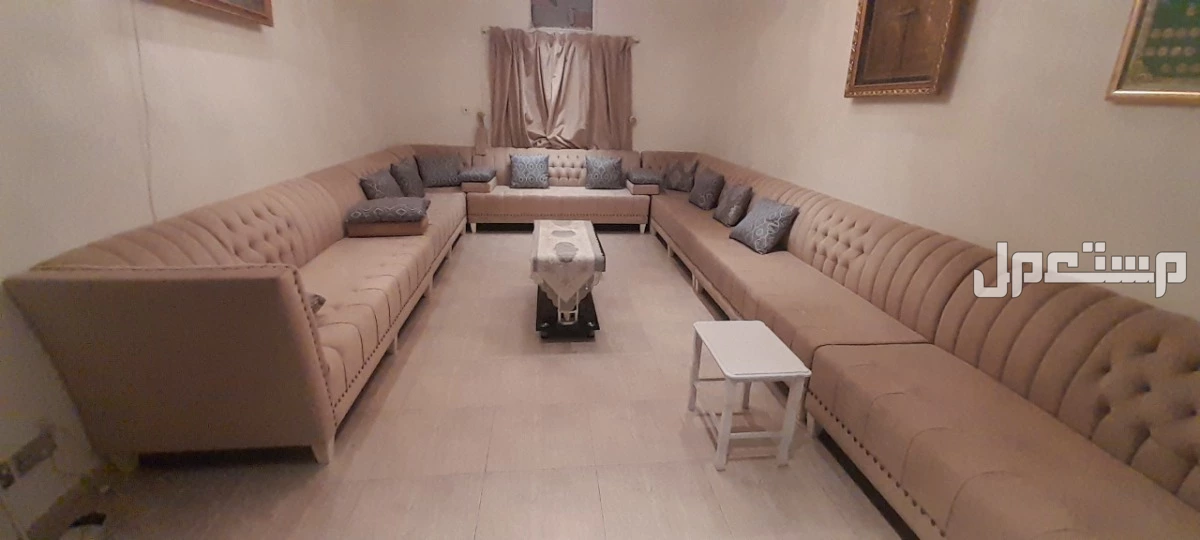 كنب مجلس اللون بيج خامتو ممتازه جدا