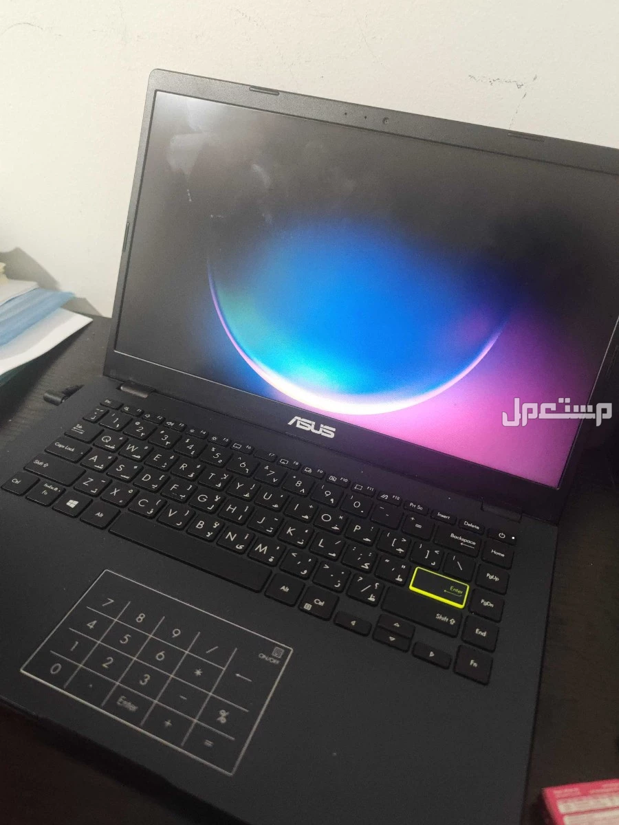 للبيع لابتوب ماركة أسوس في الأحساء بسعر 800 ريال سعودي