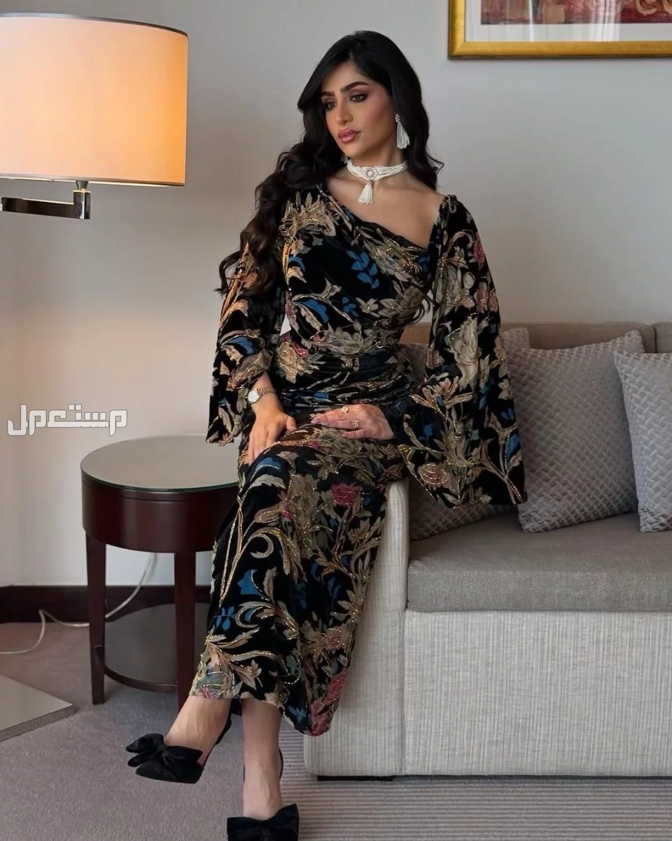 فساتين حديثة ومتنوعه اعياد ومناسبات نشحن لكافه مدن المملكة  في النماص بسعر 200 ريال سعودي