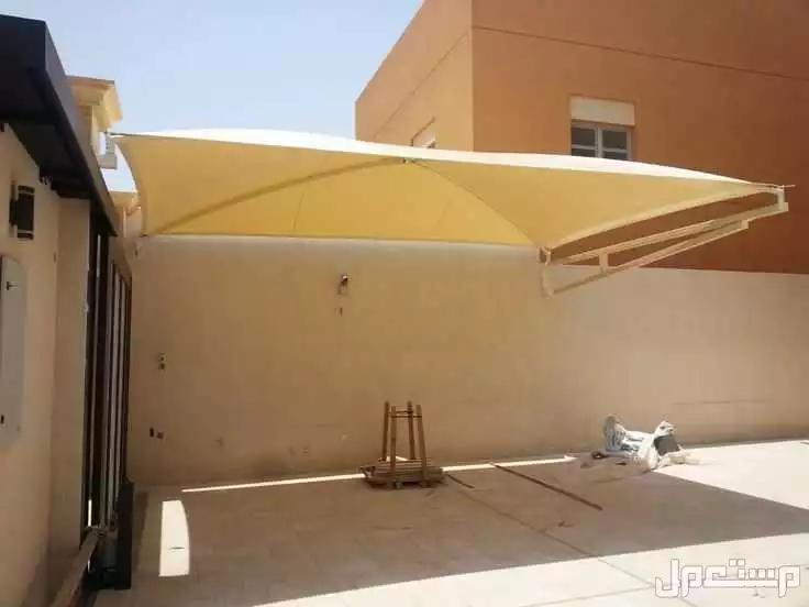 نحن مؤسسة مضلات العرين للمقاولات تركيب مظلات جلسات للحدائق سواتر احواش
