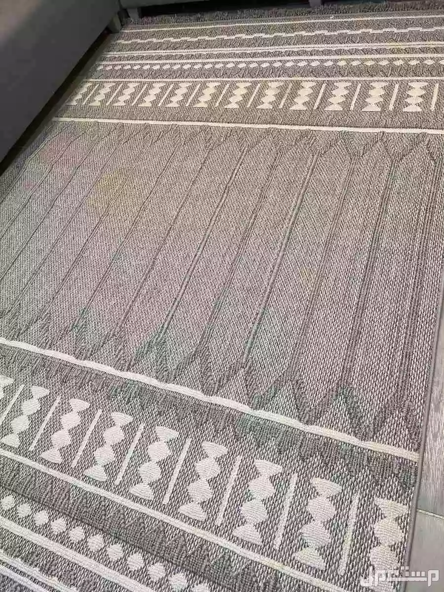 كنب نظيف باالمدينه بالعنابس خلف مدرسة عكاش سجادة 4 في 5