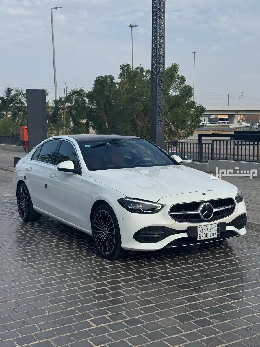 مرسيدس C300 2023 بطاقة جمركيه داخليه جملي