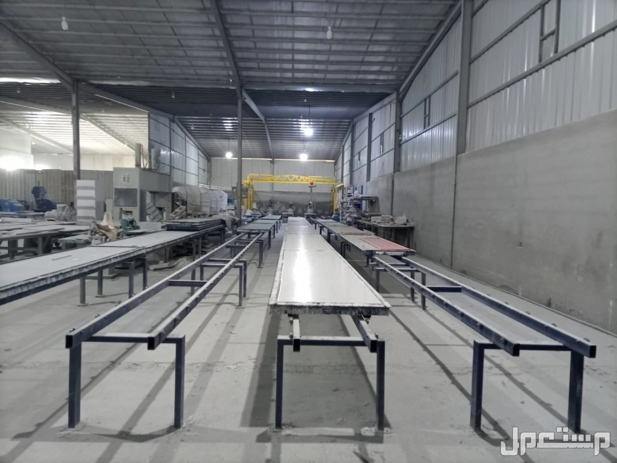 فرصة شركة مصنع الرخام الصناعي للبيع المصنع لاعمال ديكورات رخام صناعي مع 3 معارض تجارية في منتجات الرخام بالقصيم بريدة