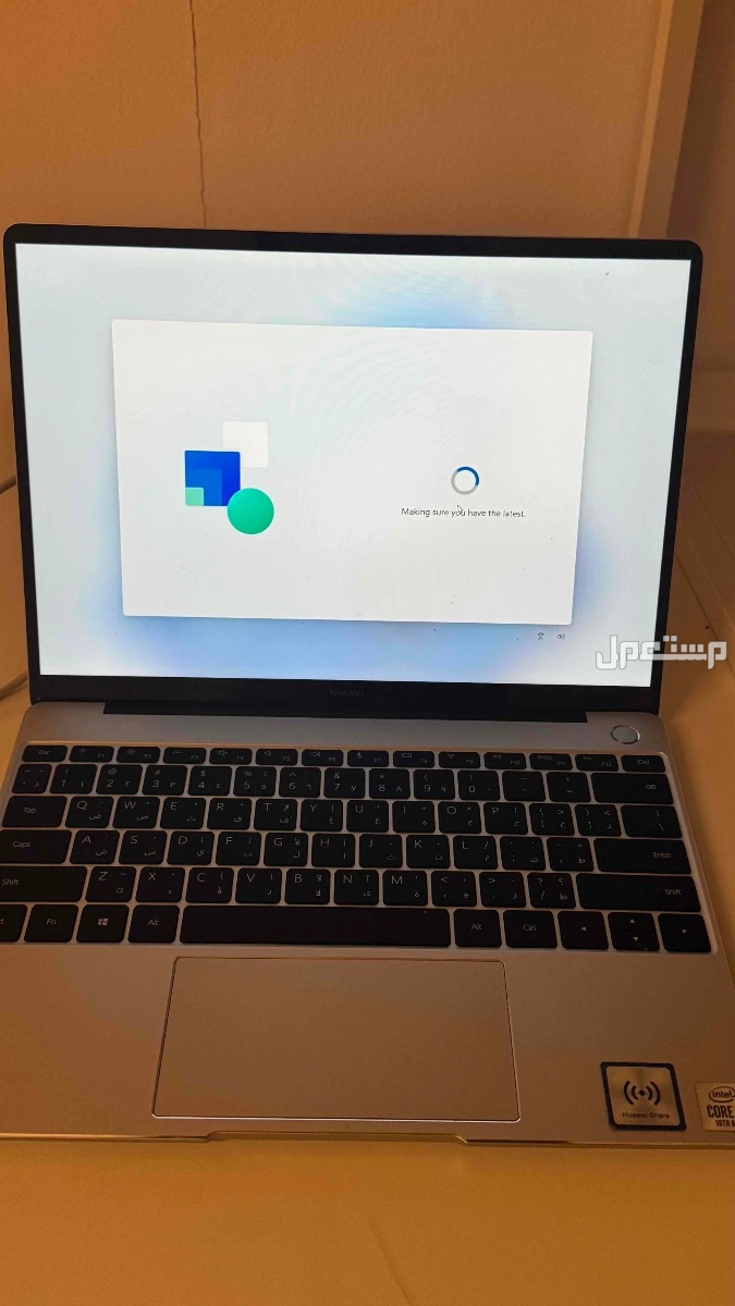 huawei matebook 13  بسعر 1600 ريال سعودي
