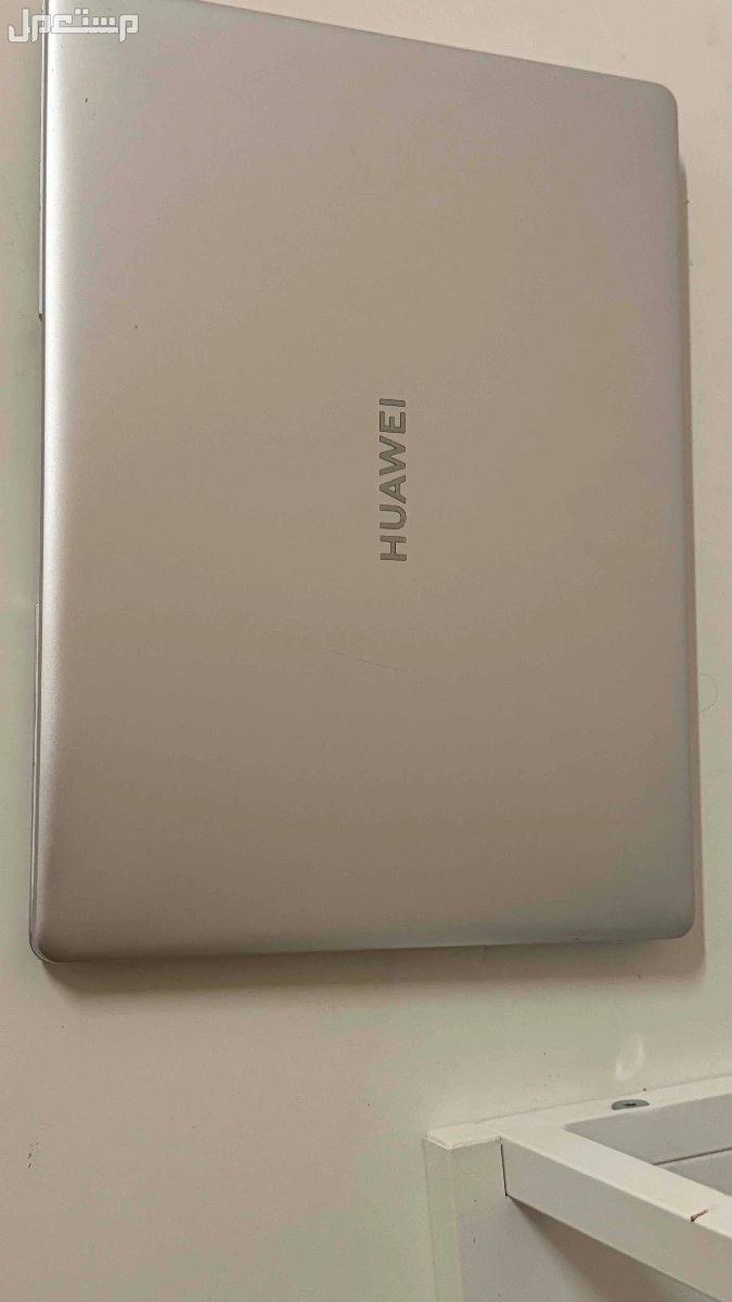 huawei matebook 13  بسعر 1600 ريال سعودي