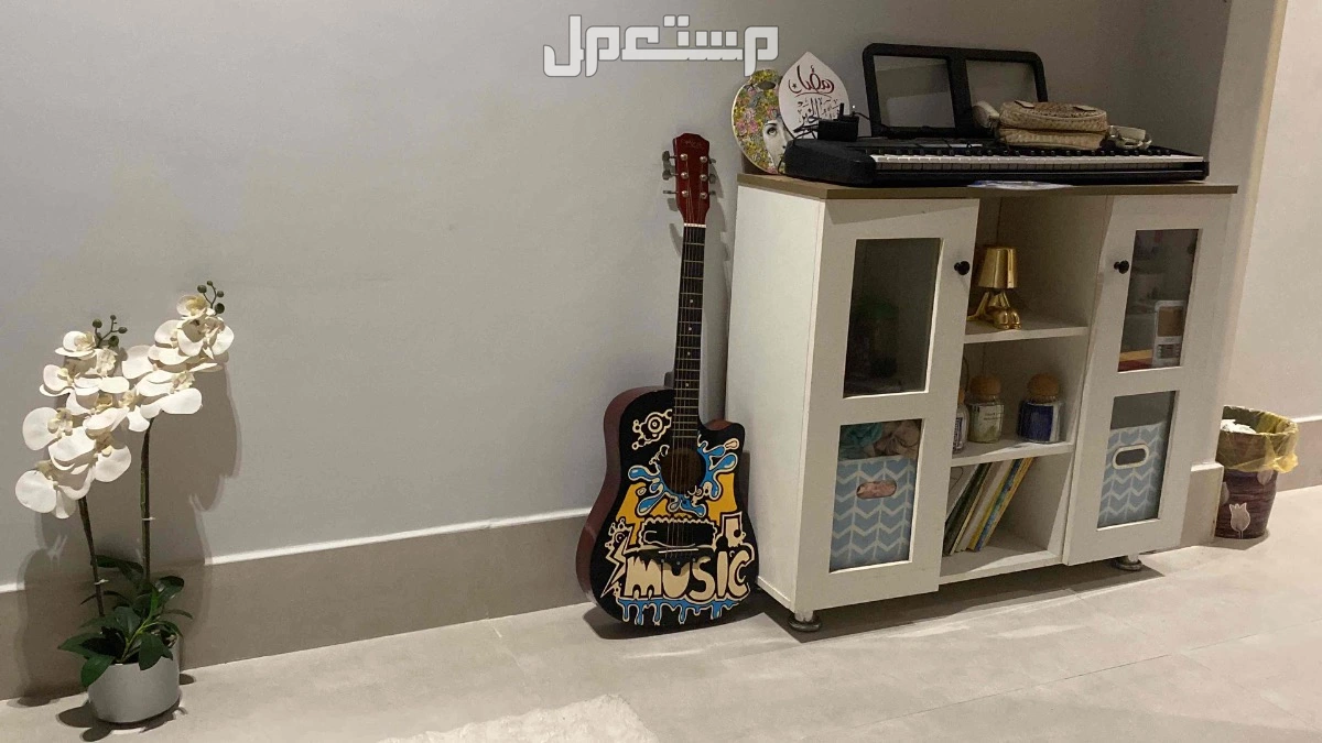 غرفة نوم  في الرياض بسعر ألف ريال سعودي