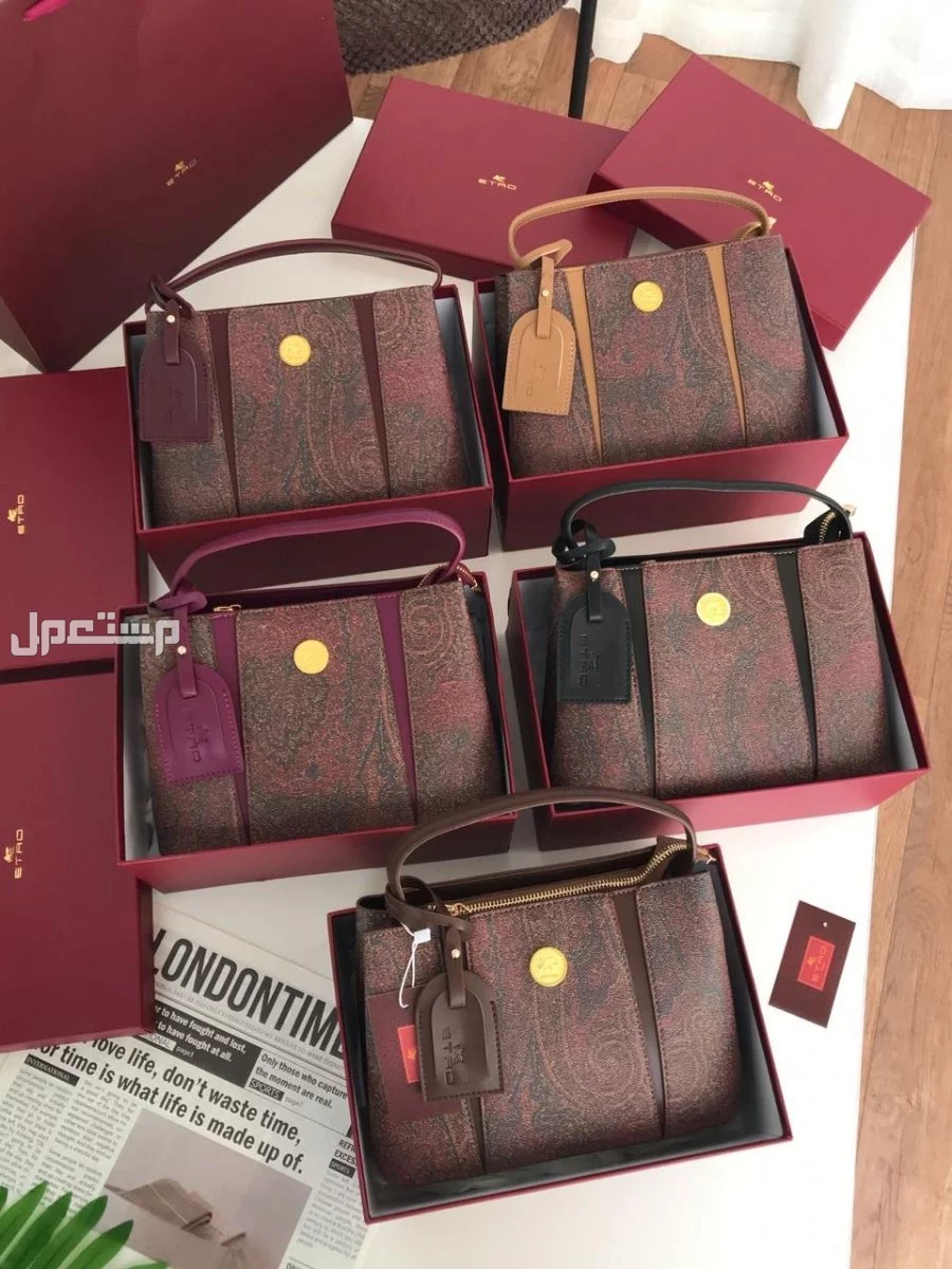 شنط أرقى الماركات بسعر جملة بسعر 120 ريال سعودي