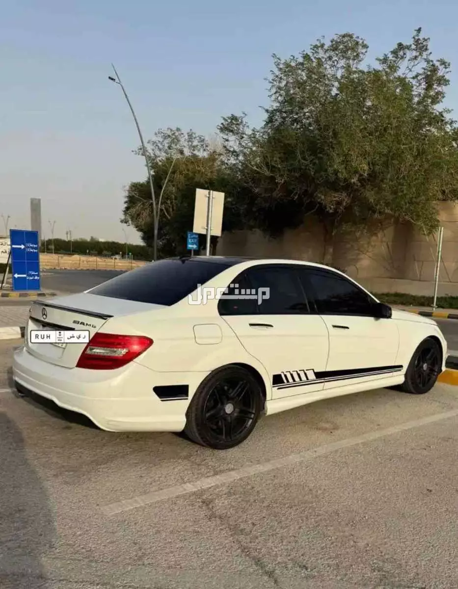 مرسيدس بنز C-Class 2014 جفالي في الرياض بسعر 45 ألف ريال سعودي