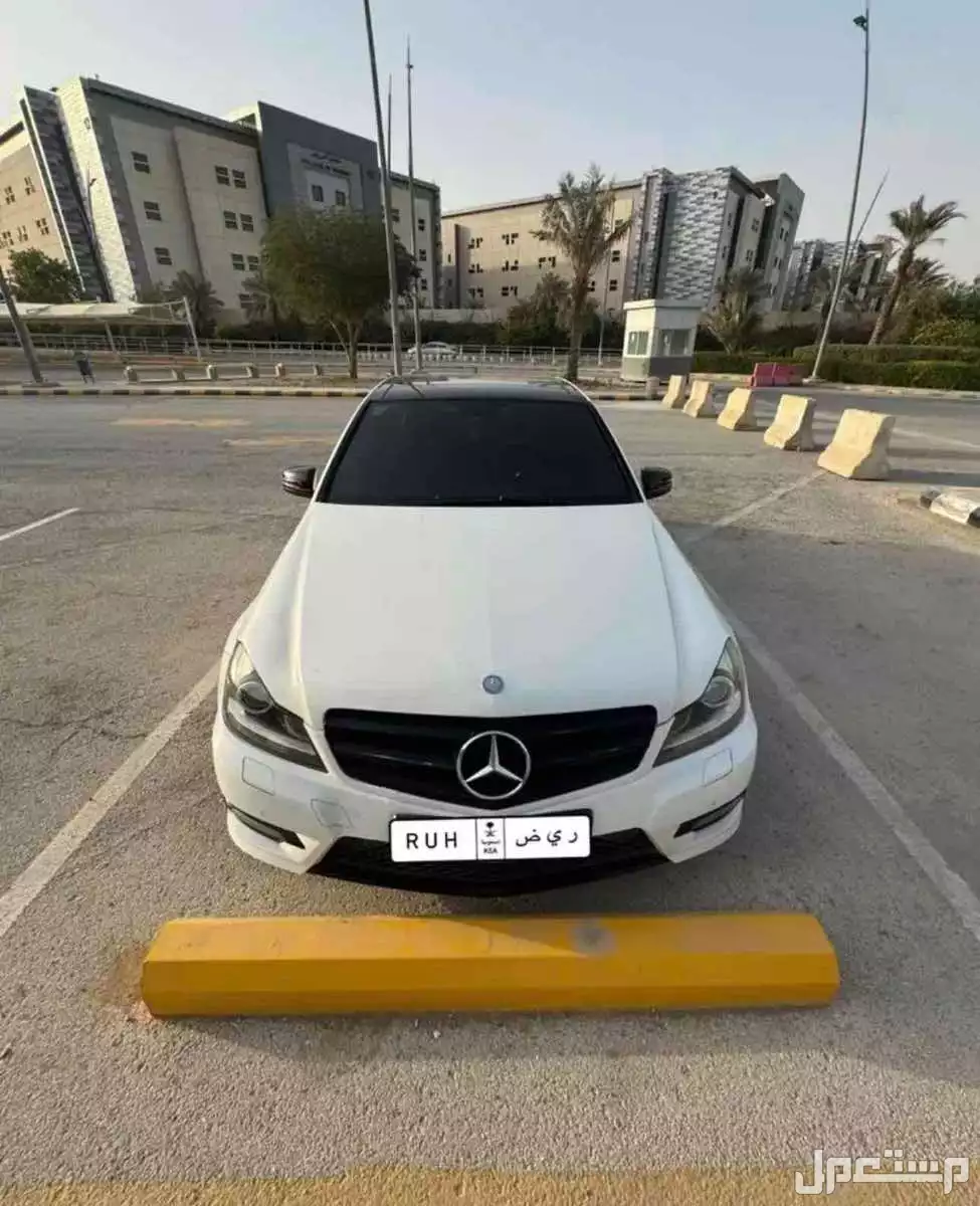 مرسيدس بنز C-Class 2014 جفالي في الرياض بسعر 45 ألف ريال سعودي