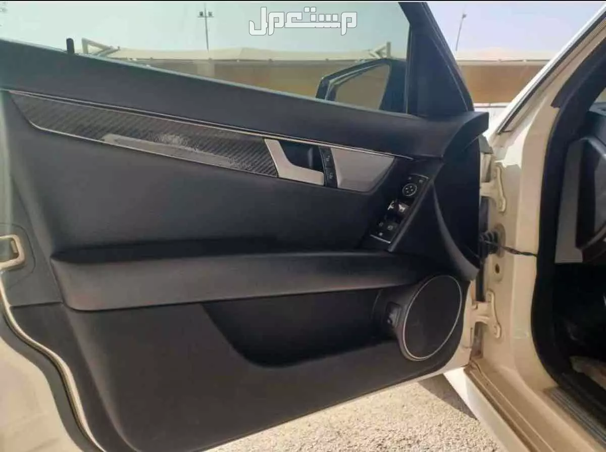 مرسيدس بنز C-Class 2014 جفالي في الرياض بسعر 45 ألف ريال سعودي