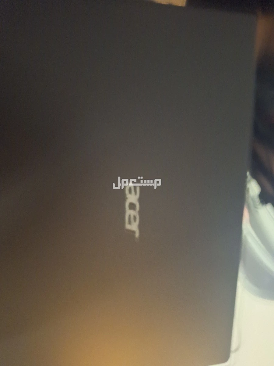 للبيع ايسر لاب اخو الجديد توب السعر 700 ريال