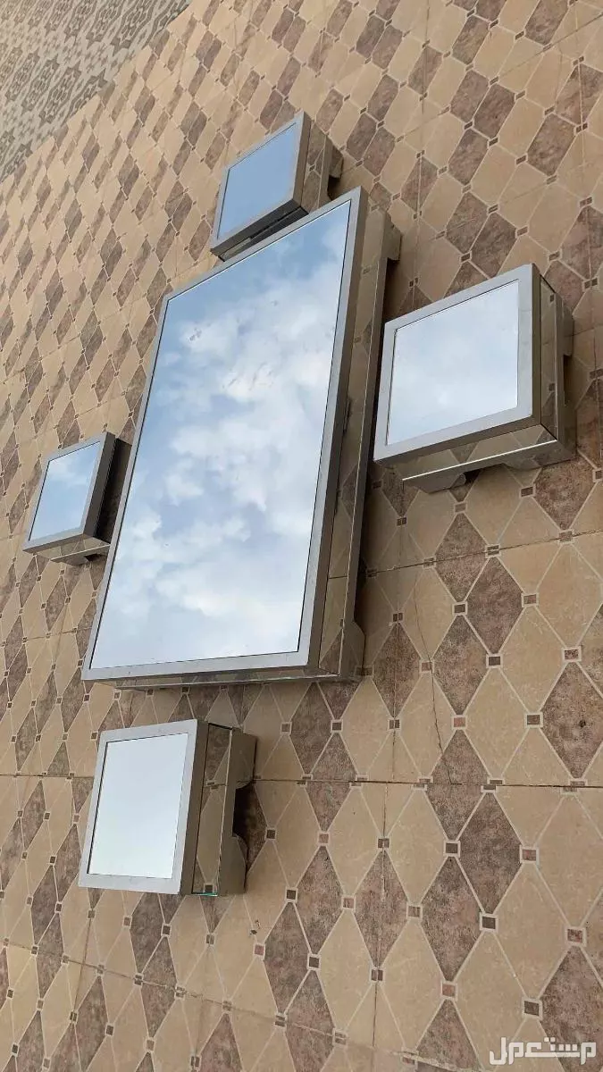 للبيع طاوله ماسه تلفزيون معلاق عبايات الطائف
