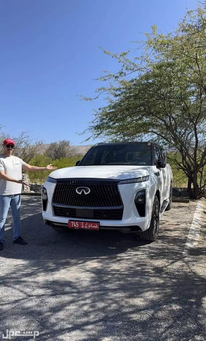 سيارة إنفينيتي QX80 موديل 2025: المواصفات الكاملة والفئات والأسعار
