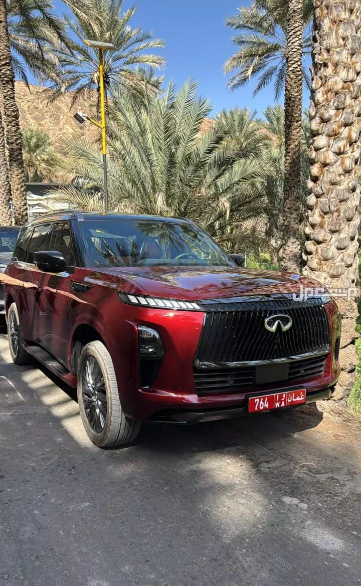 سيارة إنفينيتي QX80 موديل 2025: المواصفات الكاملة والفئات والأسعار تجهيزات إنفينيتي QX80 2025