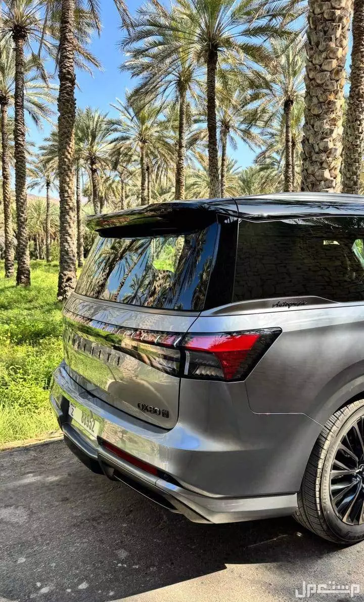 سيارة إنفينيتي QX80 موديل 2025: المواصفات الكاملة والفئات والأسعار
