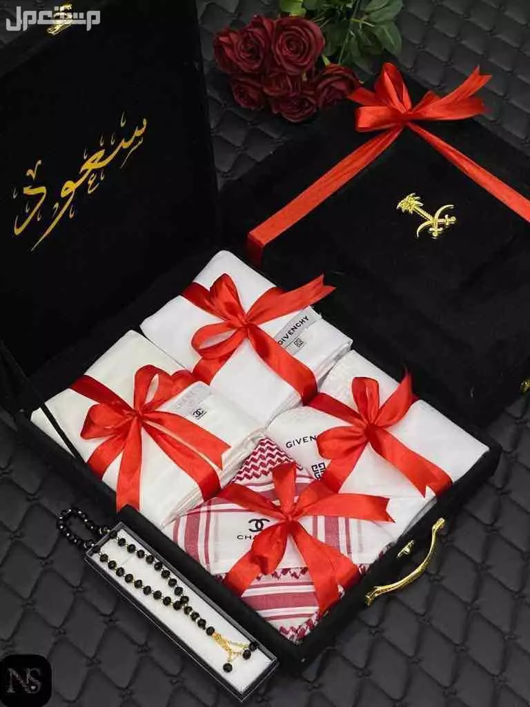 عرض خاص بوكس رجالي *💫قماشين جيفينشي ‏اللون حسب اختيار العميل مع ملحقات لكل قماش ازرار و لوقو للجيب و الرقبه* شماغين جيفينشي سوبر كلاسيك  موديل السنة مقاسات 55//58//60 *قلم كلاسيك  رجالي*