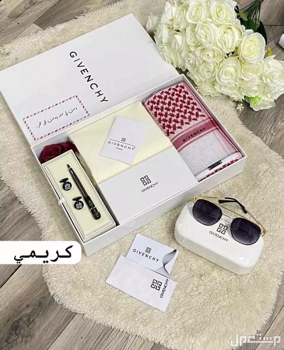 بركس جفنشي ديورشماغ جيفينشي رجالي أحمر غامق او فاتح او أبيض **:      -درجة اولى  يضمن جودة عالية ومظهرًا أنيقًا. مقاسات55/58/60     2.  *قماش رجالي ماركة جيفينشي درجة* اولى+ملحقات8ازرار