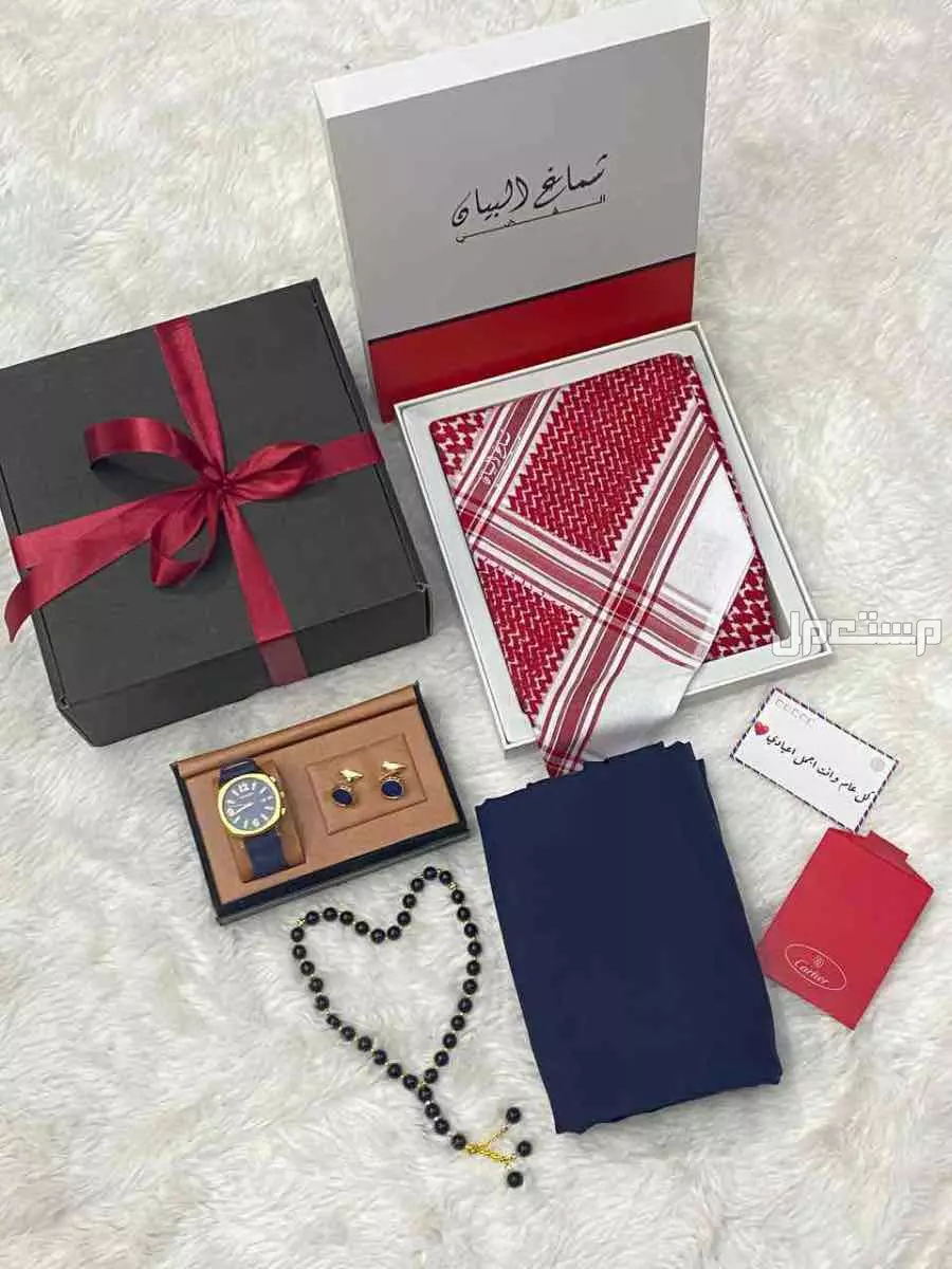 بركس جفنشي ديورشماغ جيفينشي رجالي أحمر غامق او فاتح او أبيض **:      -درجة اولى  يضمن جودة عالية ومظهرًا أنيقًا. مقاسات55/58/60     2.  *قماش رجالي ماركة جيفينشي درجة* اولى+ملحقات8ازرار
