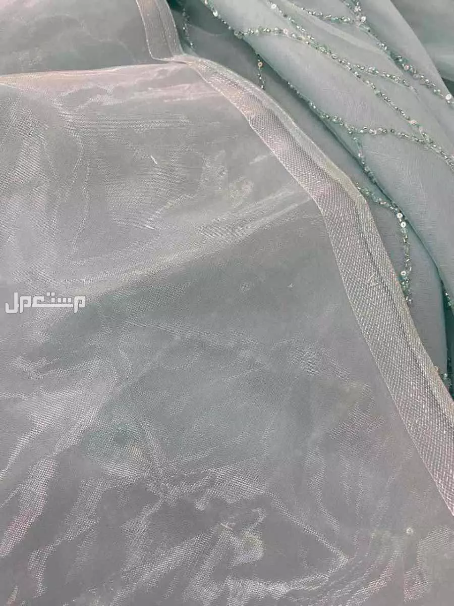 فستان ملكه لون تيفاني نظيف وجديد بسعر الف وخمسميه في مكة المكرمة بسعر 1500 ريال سعودي