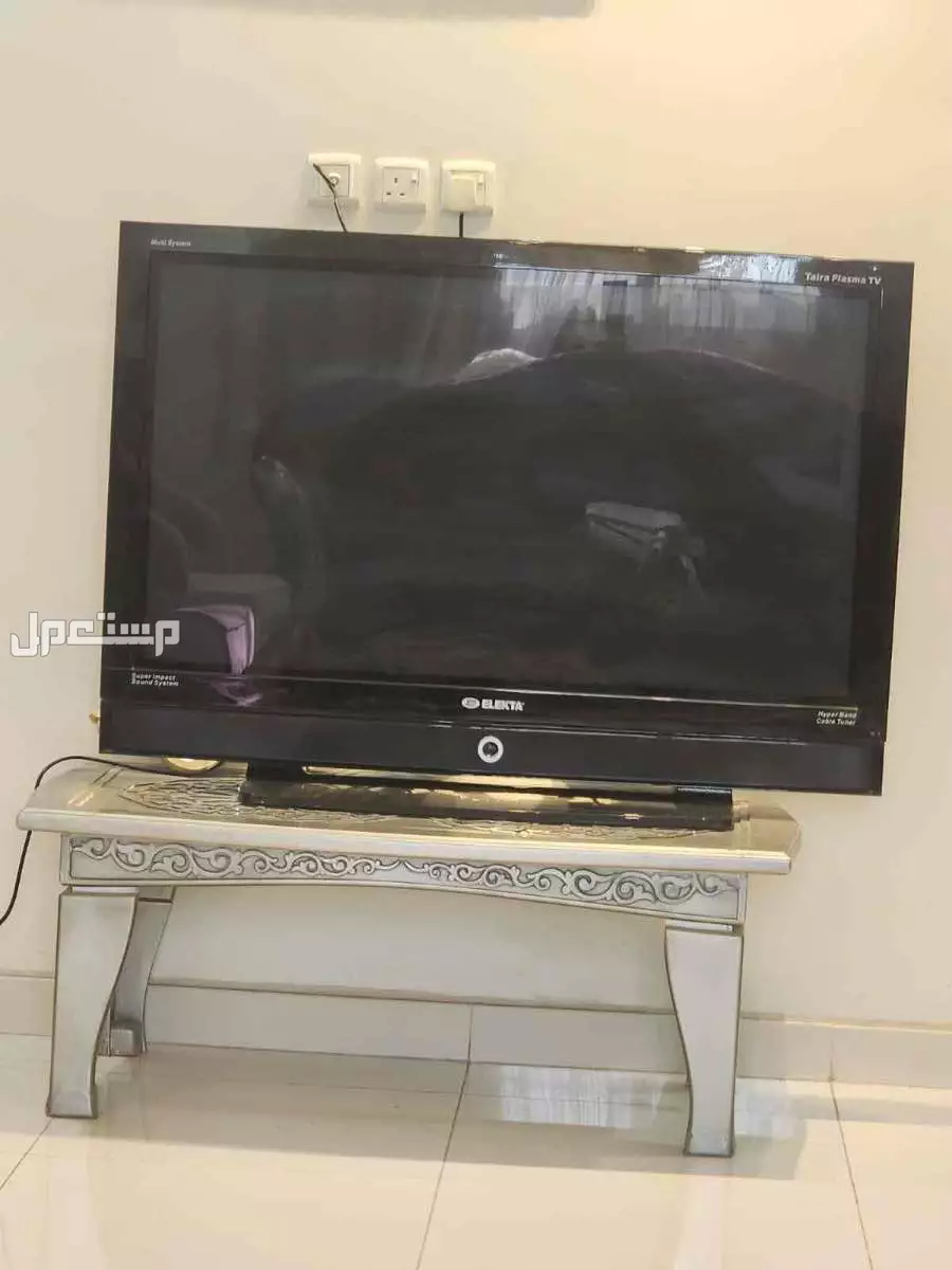 للبيع كنب مستعمل يكفي 9 اشخاص في الرياض
