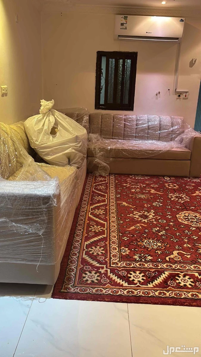 كنب نظيف للبيع في الرياض  في الرياض بسعر ألف ريال سعودي