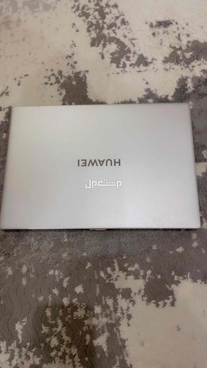 للبيع لابتوب هواوي ميت بوك d16 بسعر 2300
