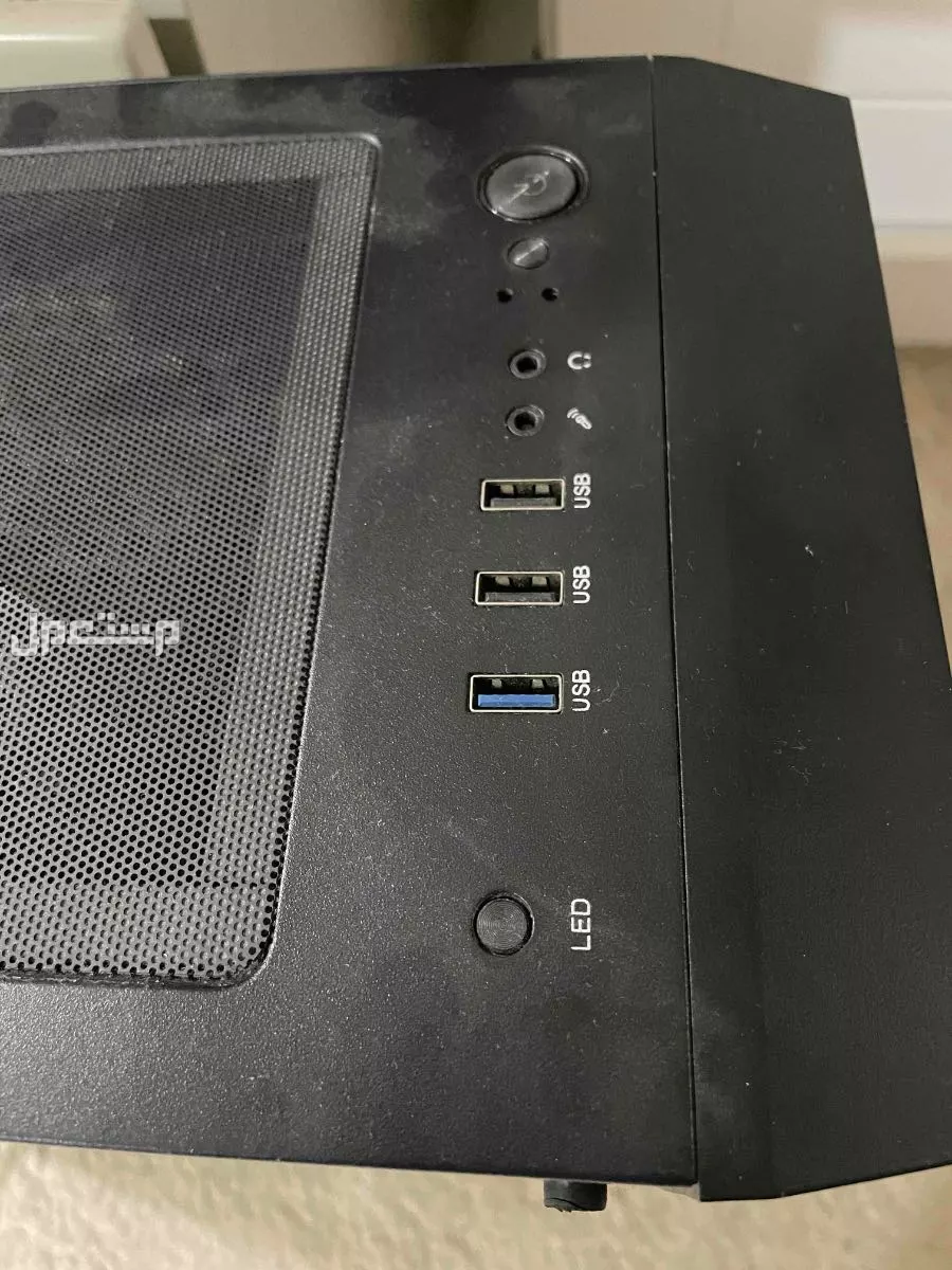 للبيع pc في الدمام و الخبر الق من 24 ساعة وبرا الخبر عن طريق سمسا او زاجل مجاناً بسعر 2350 ريال سعودي