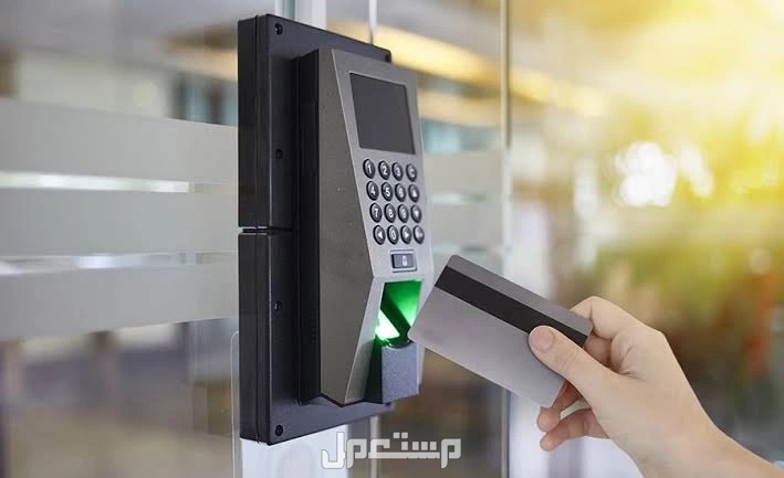 أكسس كنترول بالبصمه والكارت والرقم السري في الرياض