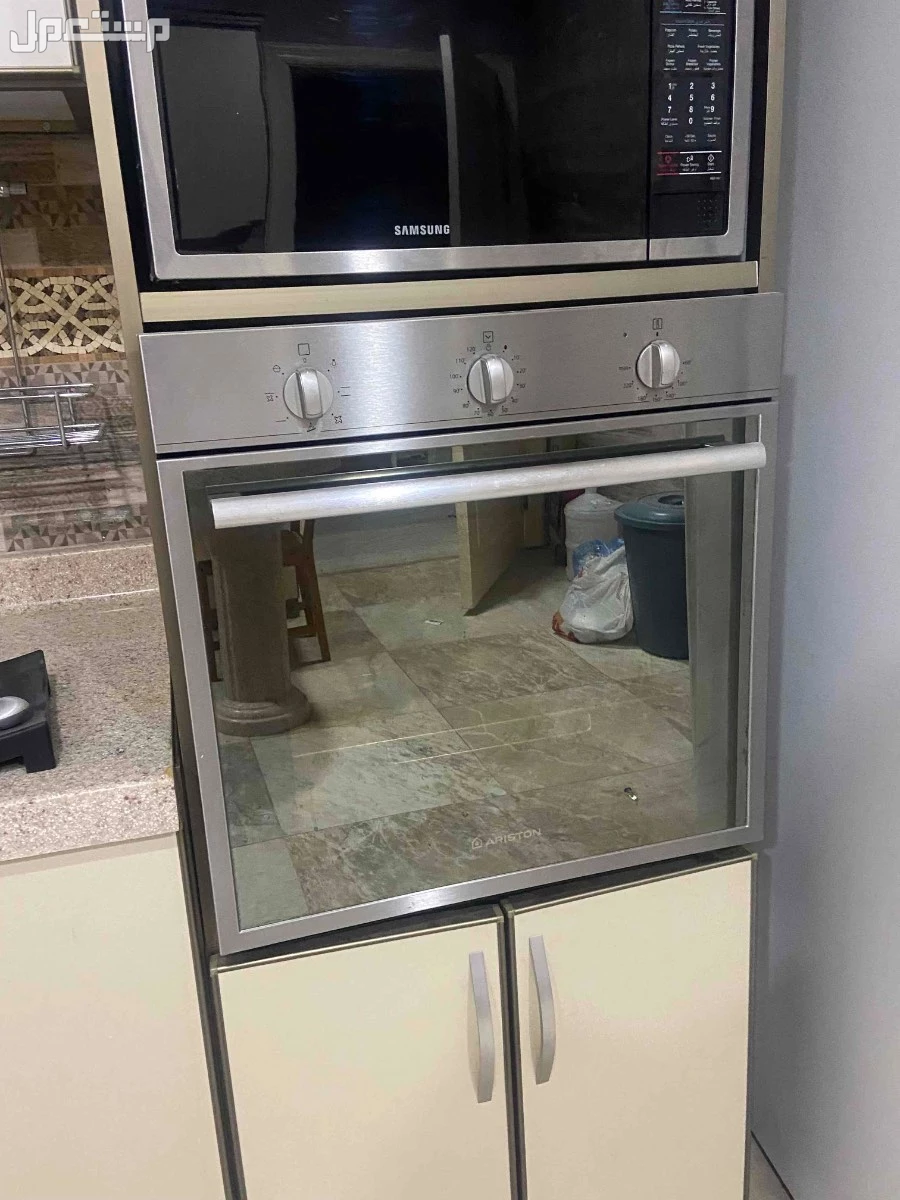للبيع فرن كهربائي إيطالي ARISTON 2800 واط نظيف جدا جدا استخدام عدة مرات فقط  في الدمام بسعر 1000 ريال