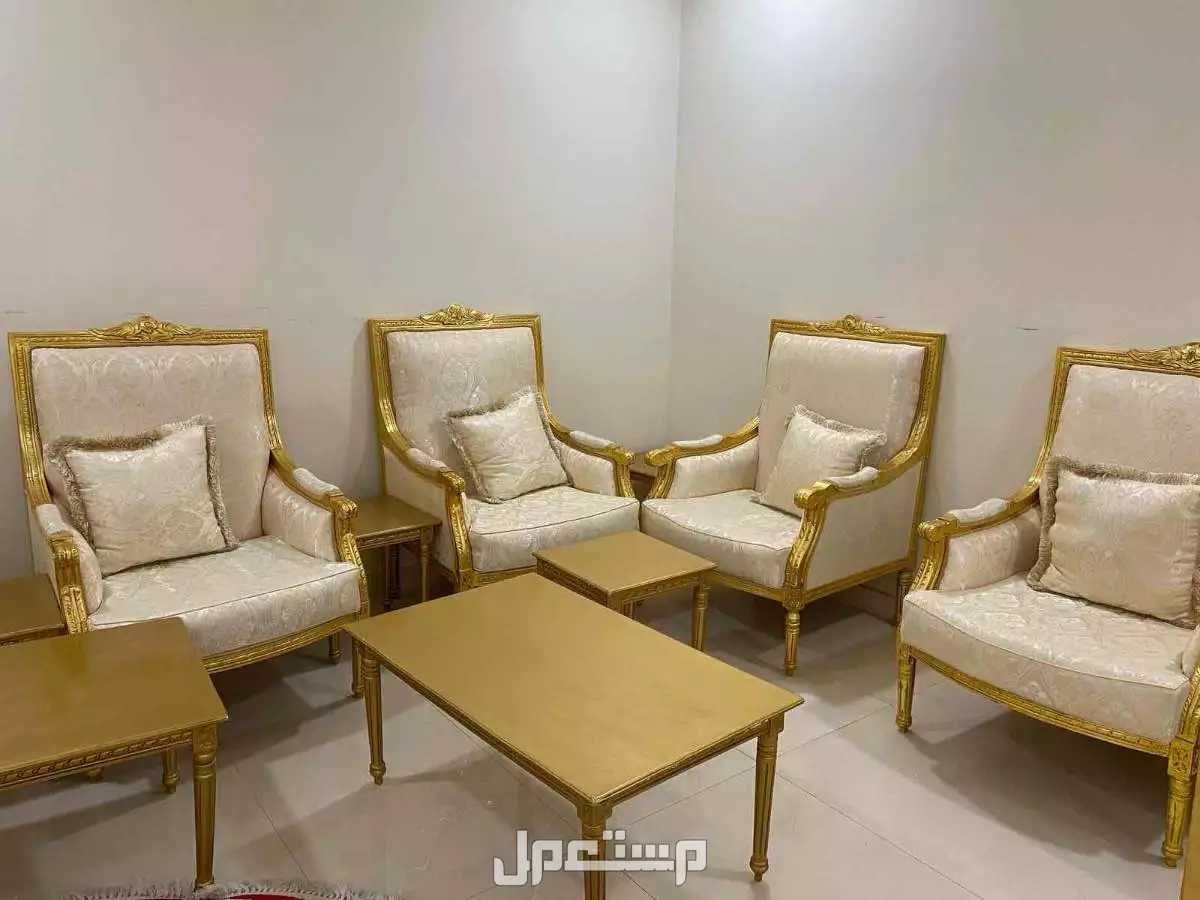 كنب مستعمل في الخرج مقابل بسعر 3000 ريال سعودي