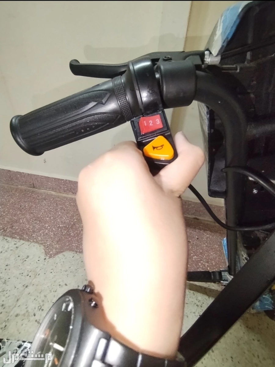 سكوتر درفت التحديث الجديد 3 سرعات +ضوء ملون +ضوء ابيض +مثبت سرعه +بلاتوث +يتحمل اله 200ك السوم وصل 270 الحد 350 قابل للتفاوض
