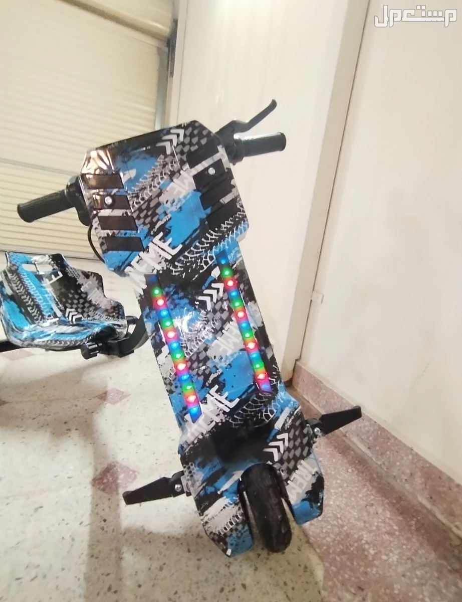 سكوتر درفت التحديث الجديد 3 سرعات +ضوء ملون +ضوء ابيض +مثبت سرعه +بلاتوث +يتحمل اله 200ك السوم وصل 270 الحد 350 قابل للتفاوض