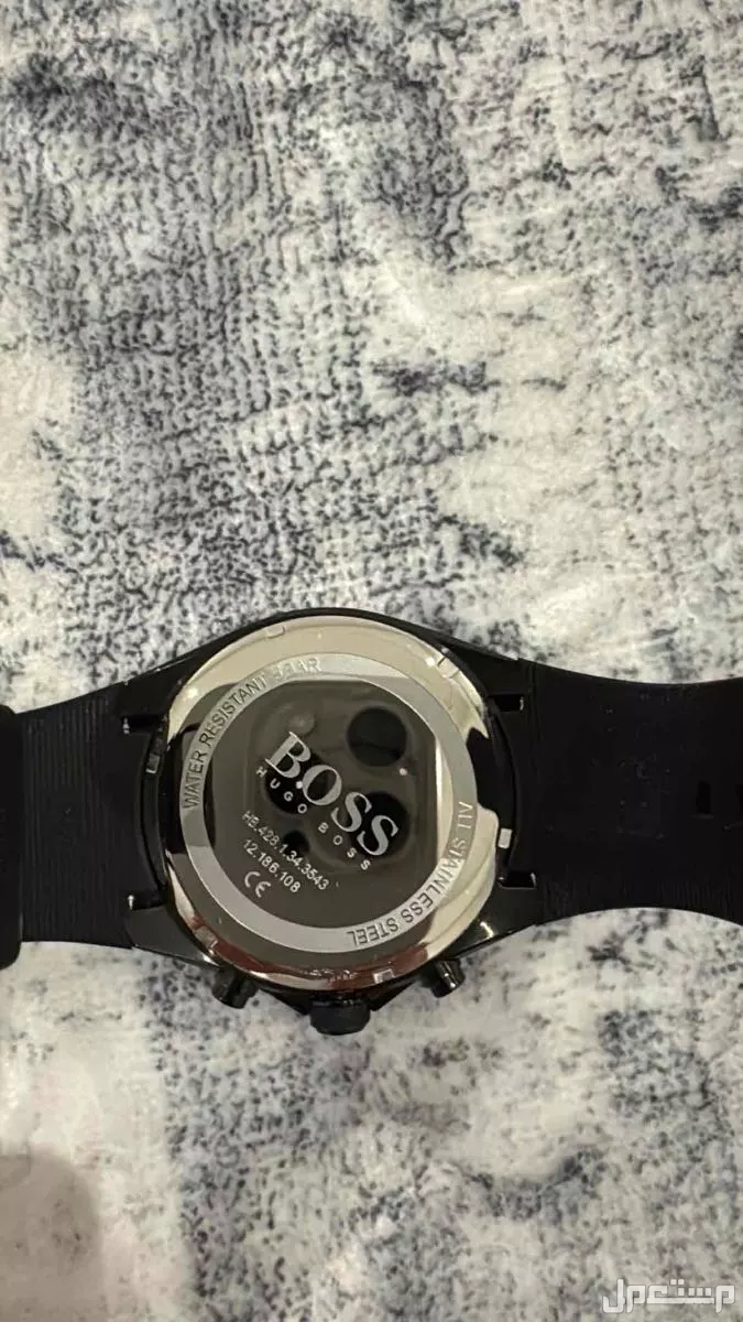 ساعة HUGO BOSS  في الرياض بسعر 500 ريال سعودي