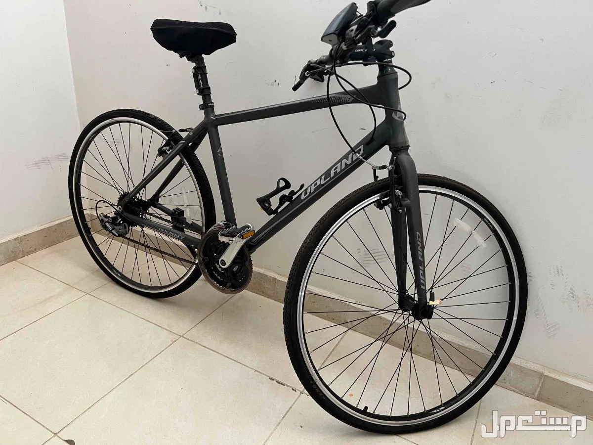 للبيع سيكل نظيف (UPLAND) في الرياض بسعر 800