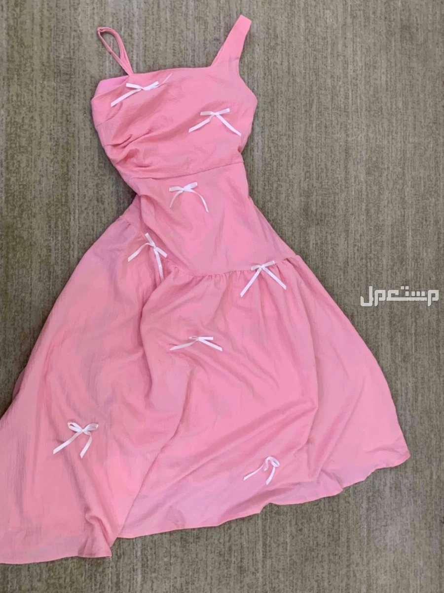 للبيع فستان وردي من شي أن مقاس xs مطلوب فيه 50﷼فقط