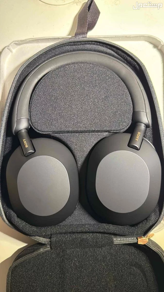 للبيع سماعة سوني M5  في الرياض بسعر 850 ريال سعودي