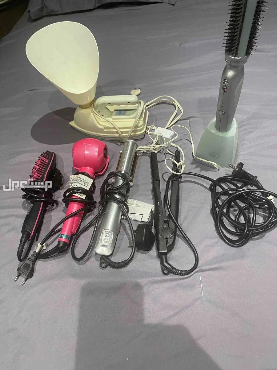 الغاب رياضيه شبه حديد سيارات اطفال ريموت باليد جديد لوحات جداريه جديد. طاوله طعام شبه جديد. الاسكيت الاطفال جديد حامل صابون جديد