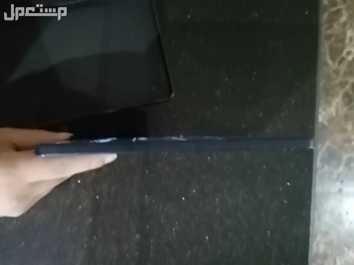 تابلت سامسونج جالكسي اي 9 يدعم شريحه اتصال 4G