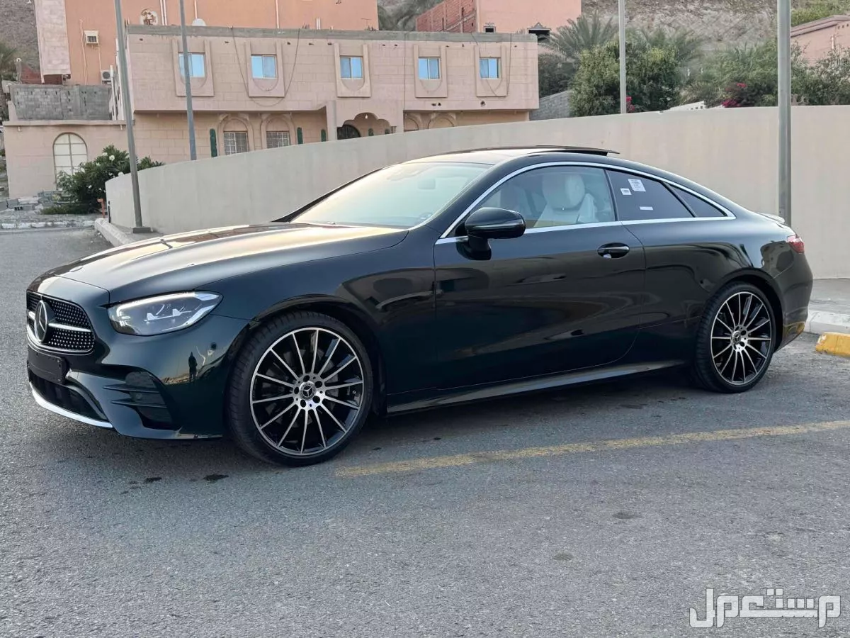 مرسيدس E200 AMG 2023 كوبيه 14 الف كم