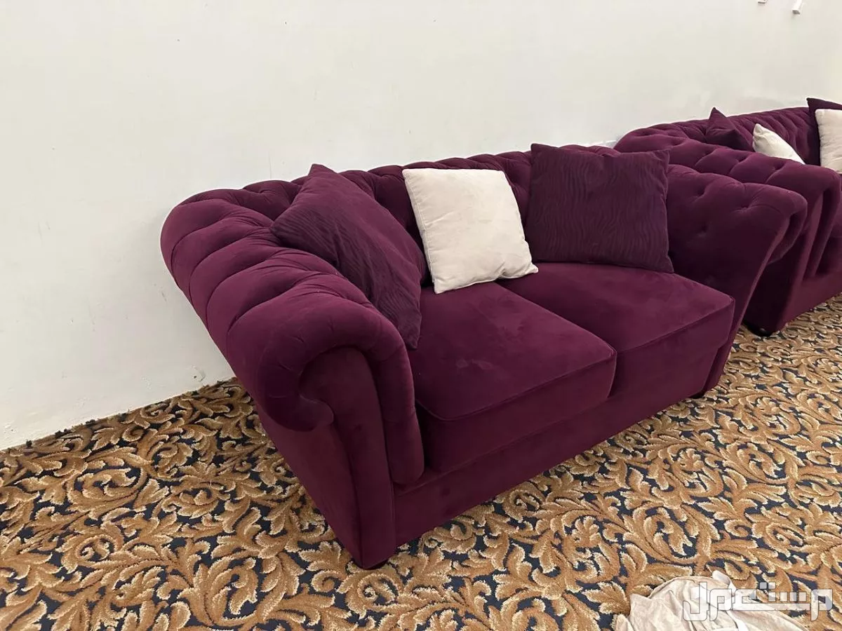 كنب بنفسجي فاخر  في الشرقيه بسعر 4500