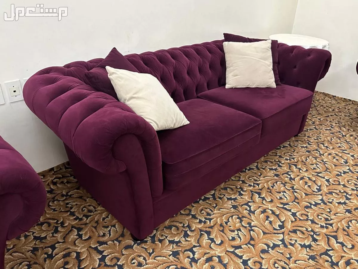 كنب بنفسجي فاخر  في الشرقيه بسعر 4500