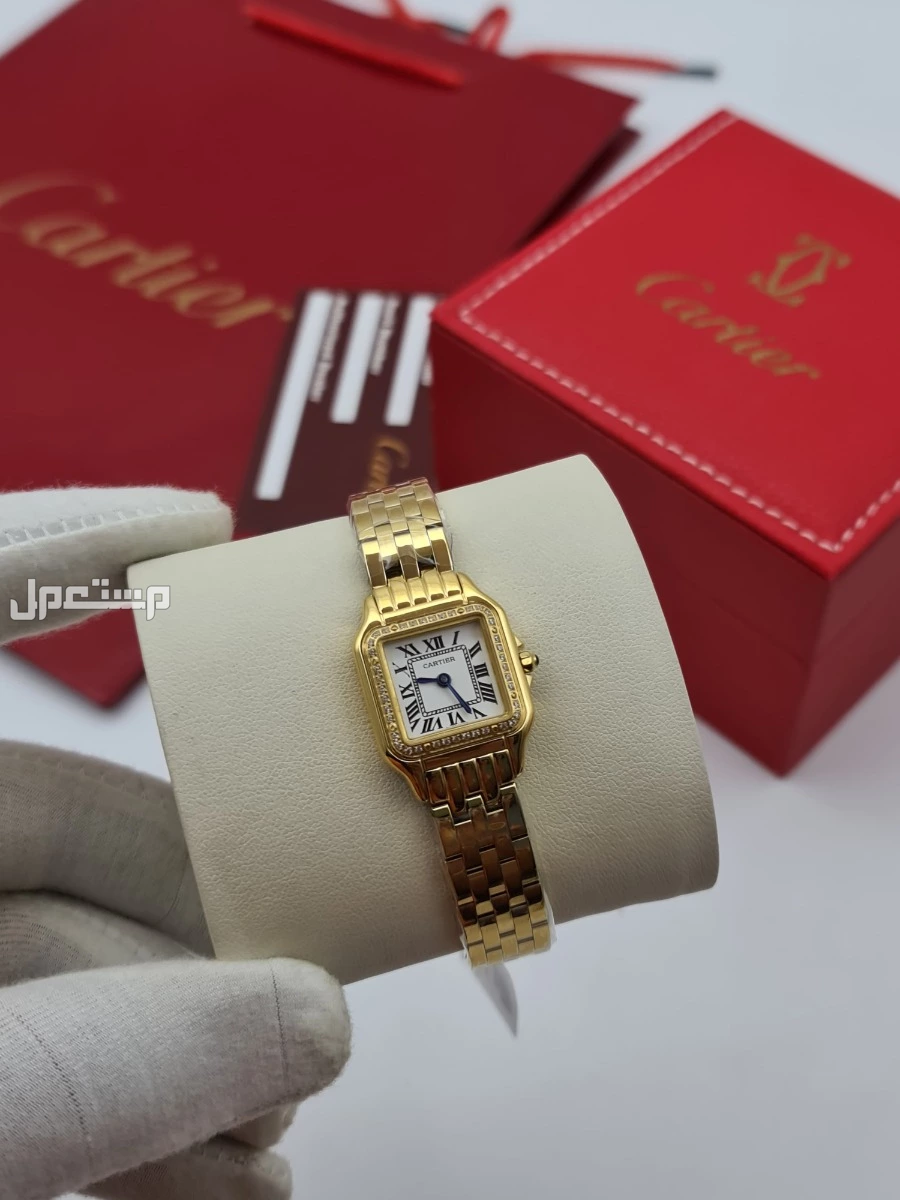 ساعات ___نسائي..   جديده من كاريتر..  مع جميع ملحقات الماركه..  درجه اولى..   **السعر250ريال..