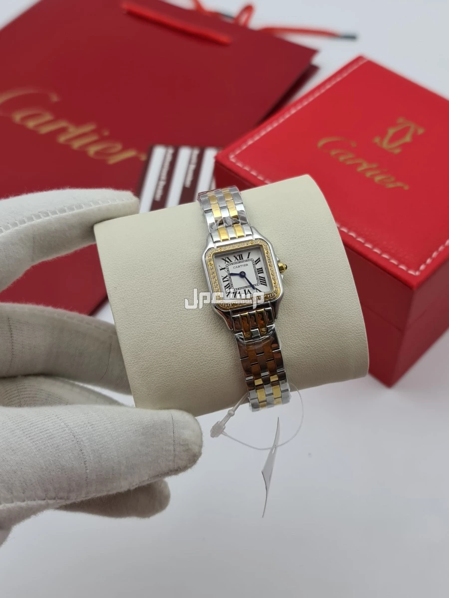 ساعات ___نسائي..   جديده من كاريتر..  مع جميع ملحقات الماركه..  درجه اولى..   **السعر250ريال..