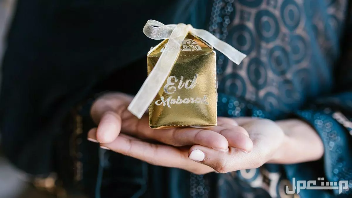 أجمل تهنئة عيد الفطر بالإنجليزي مترجمة للعربية بالصور 2026-1447 أجمل تهنئة عيد الفطر بالإنجليزي مترجمة للعربية بالصور