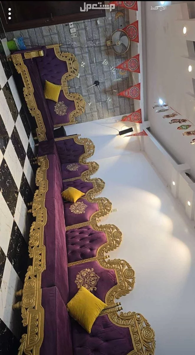 للبيع كنب شبه جديد 6 في 4 1500 ريال