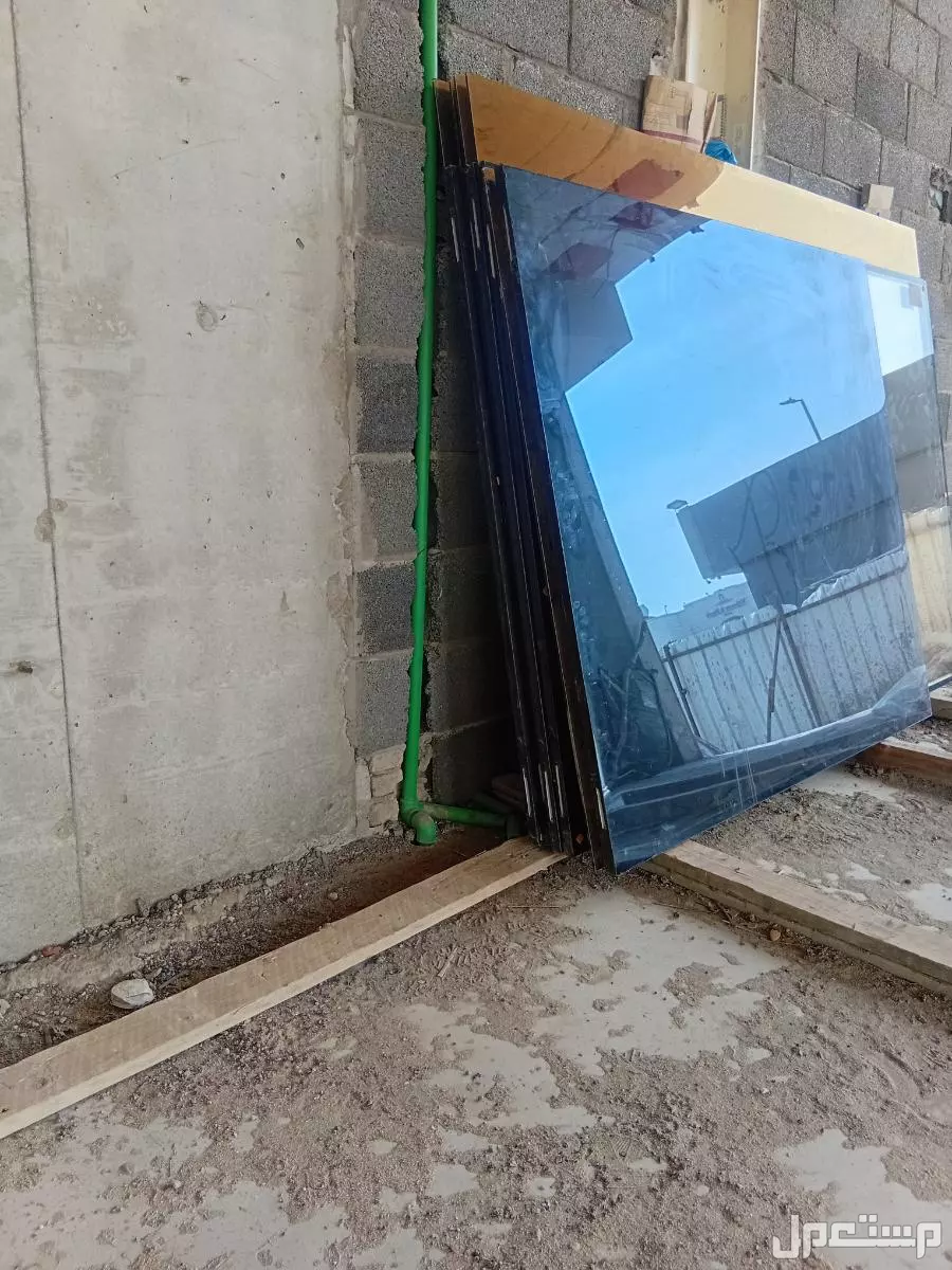 للبيع شبابيك وقزاز للعمل في جده قزاز