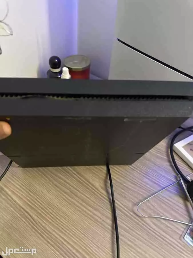 للبيع سوني فور 4 مستعل ونضيف وجاهز للإستخدام