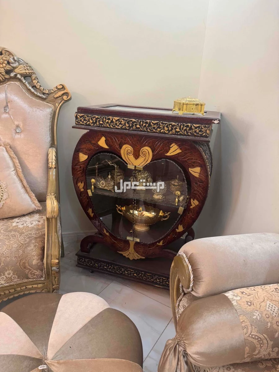 بسعر ألف ريال سعودي قابل للتفاوض