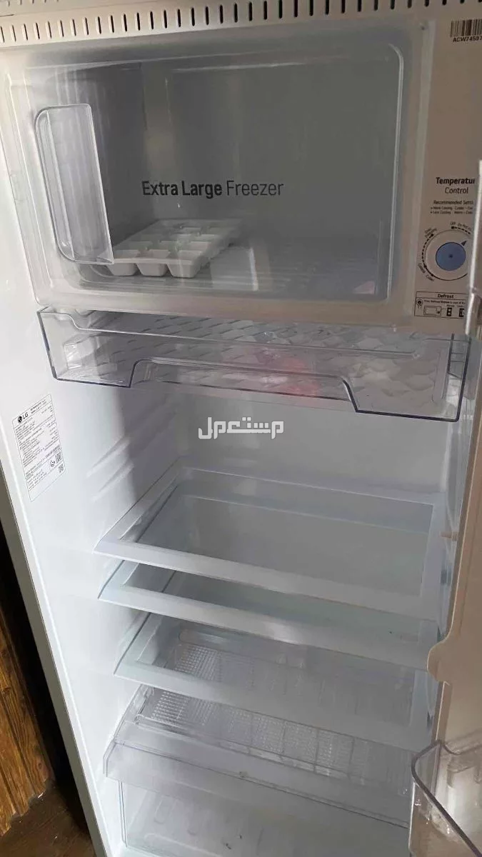 ثلاجة ال جي للبيع جديدة ضمان عشر سنوات إستخدام بنت في الرس بسعر 900 ريال سعودي