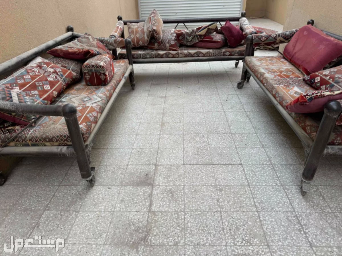 كراسي حديد تراثيه في الرياض بسعر 800